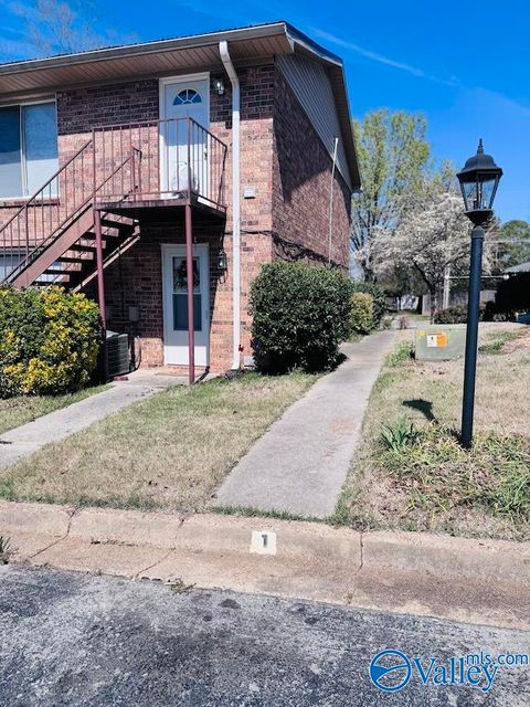 Condo For Sale - 2016 Hobbs Road #1<br/> Huntsville, AL 35803