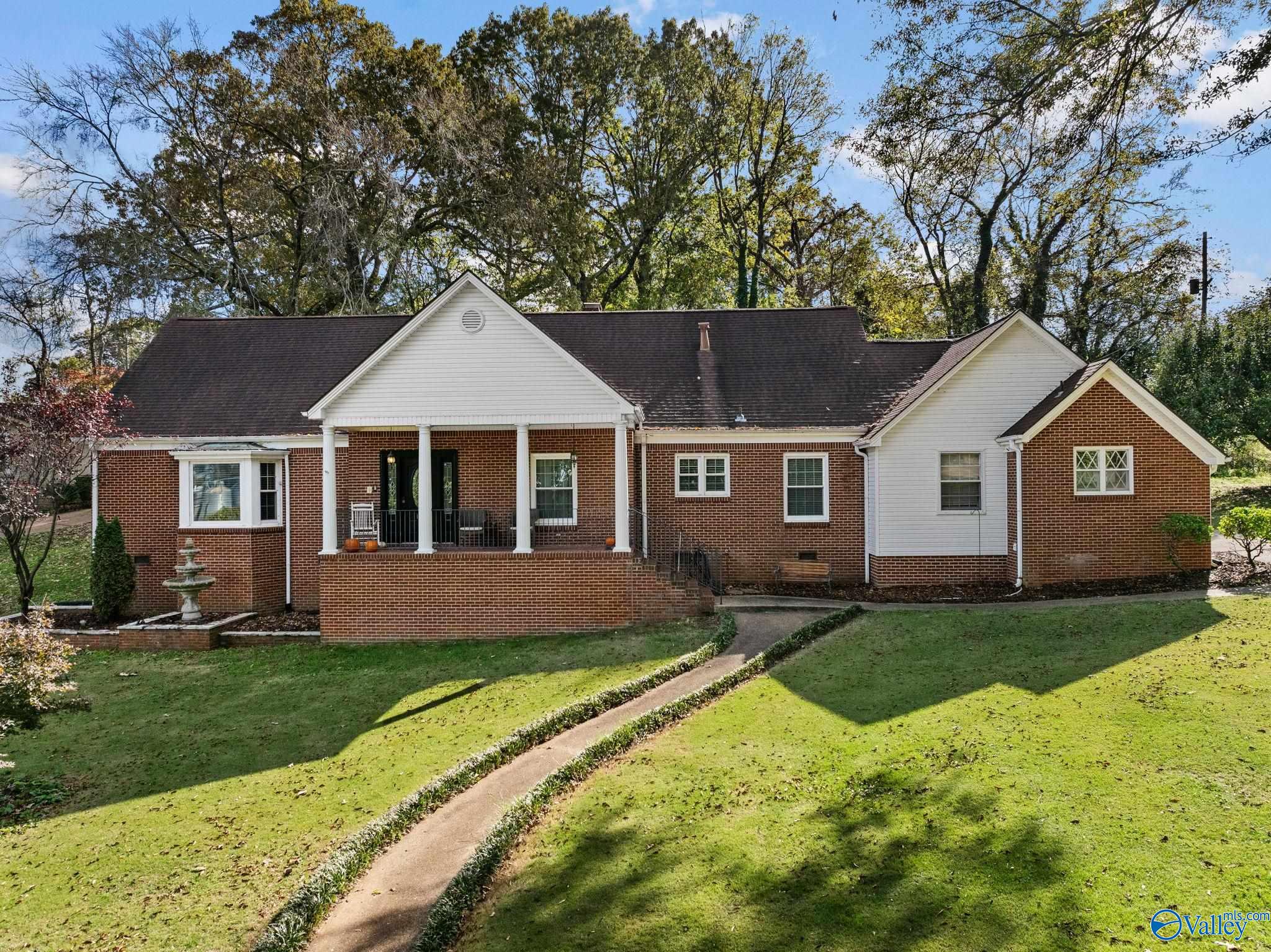 101 Tressie Street, Sheffield, Alabama image 1
