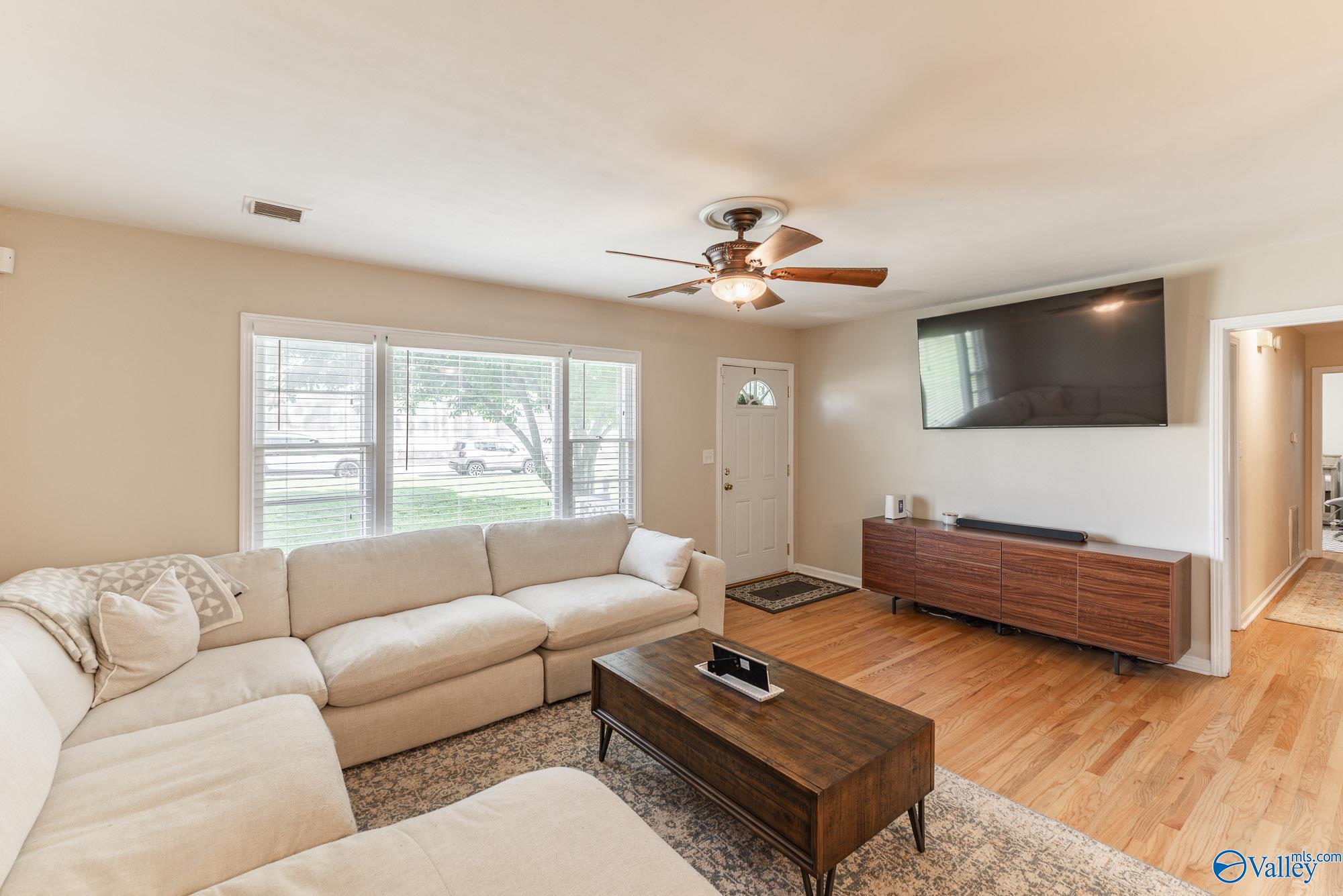 2511 Andrew Jackson Way NE