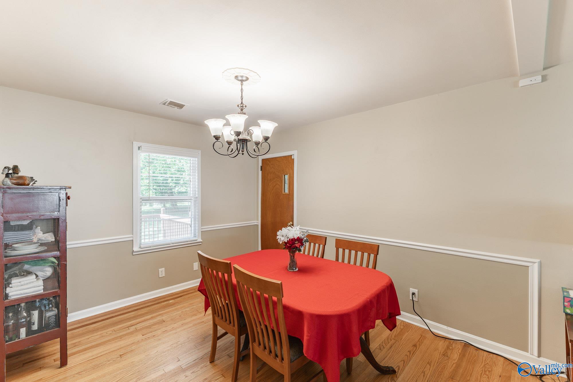 2511 Andrew Jackson Way NE