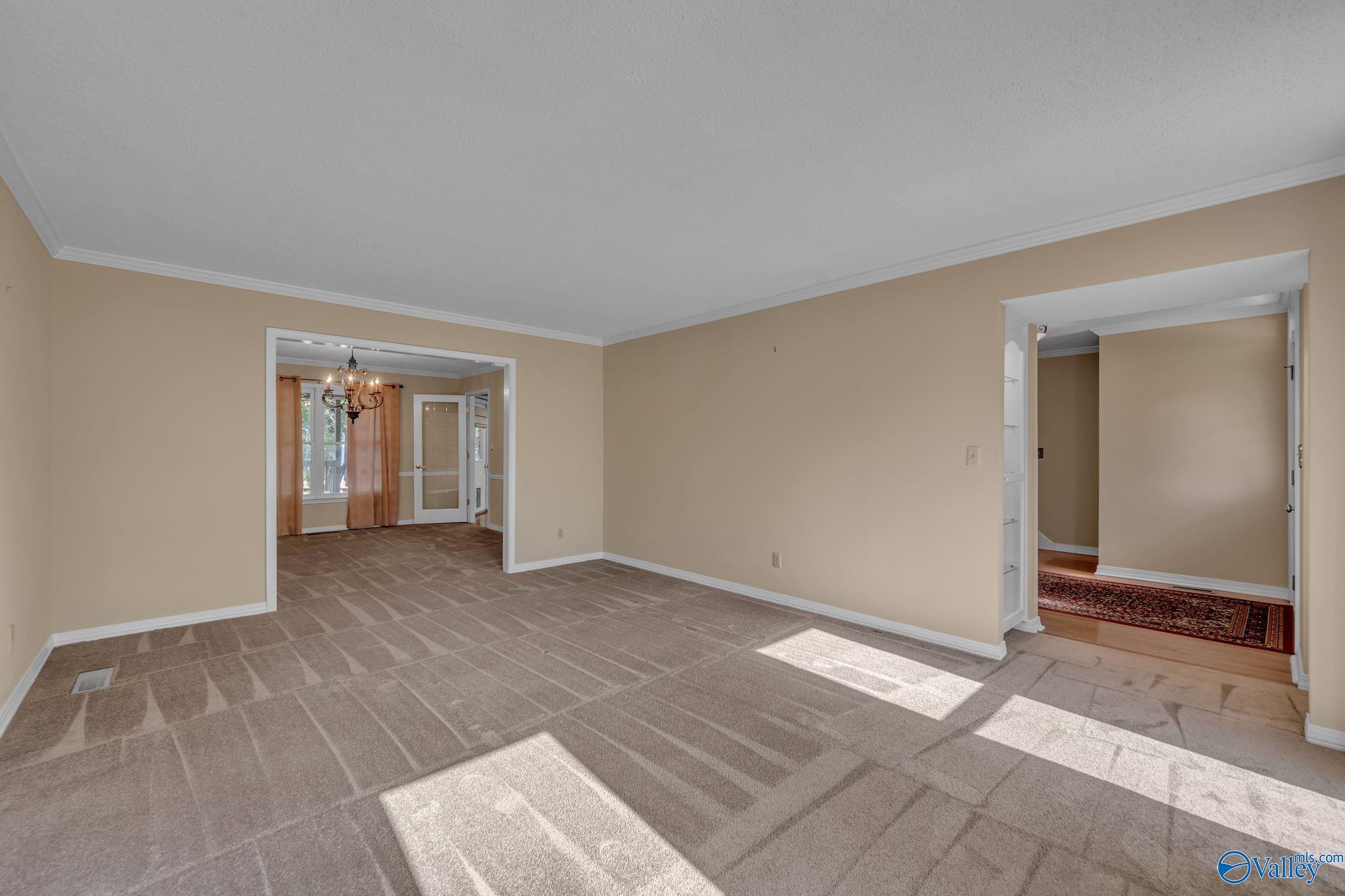 1525 Southampton Court, Decatur, Alabama image 5