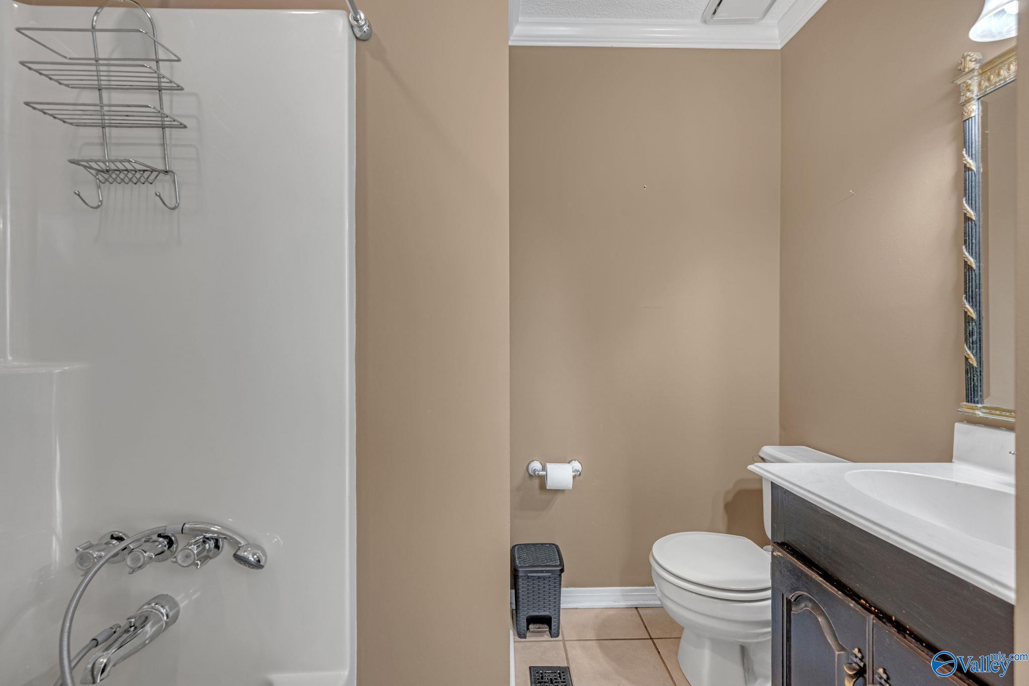 1525 Southampton Court, Decatur, Alabama image 34