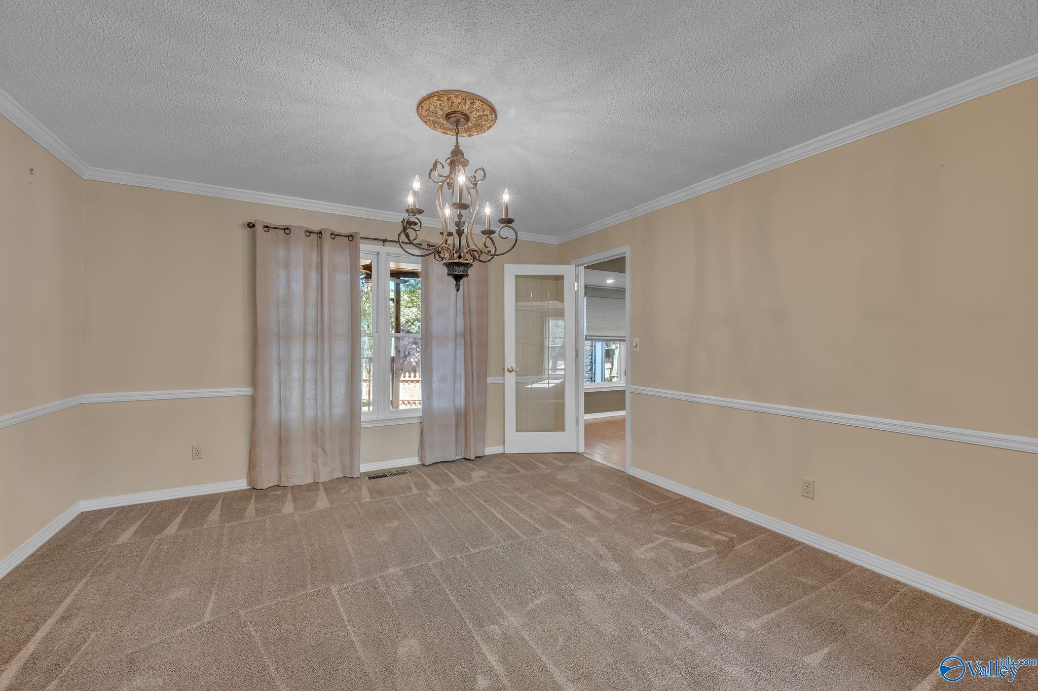 1525 Southampton Court, Decatur, Alabama image 6