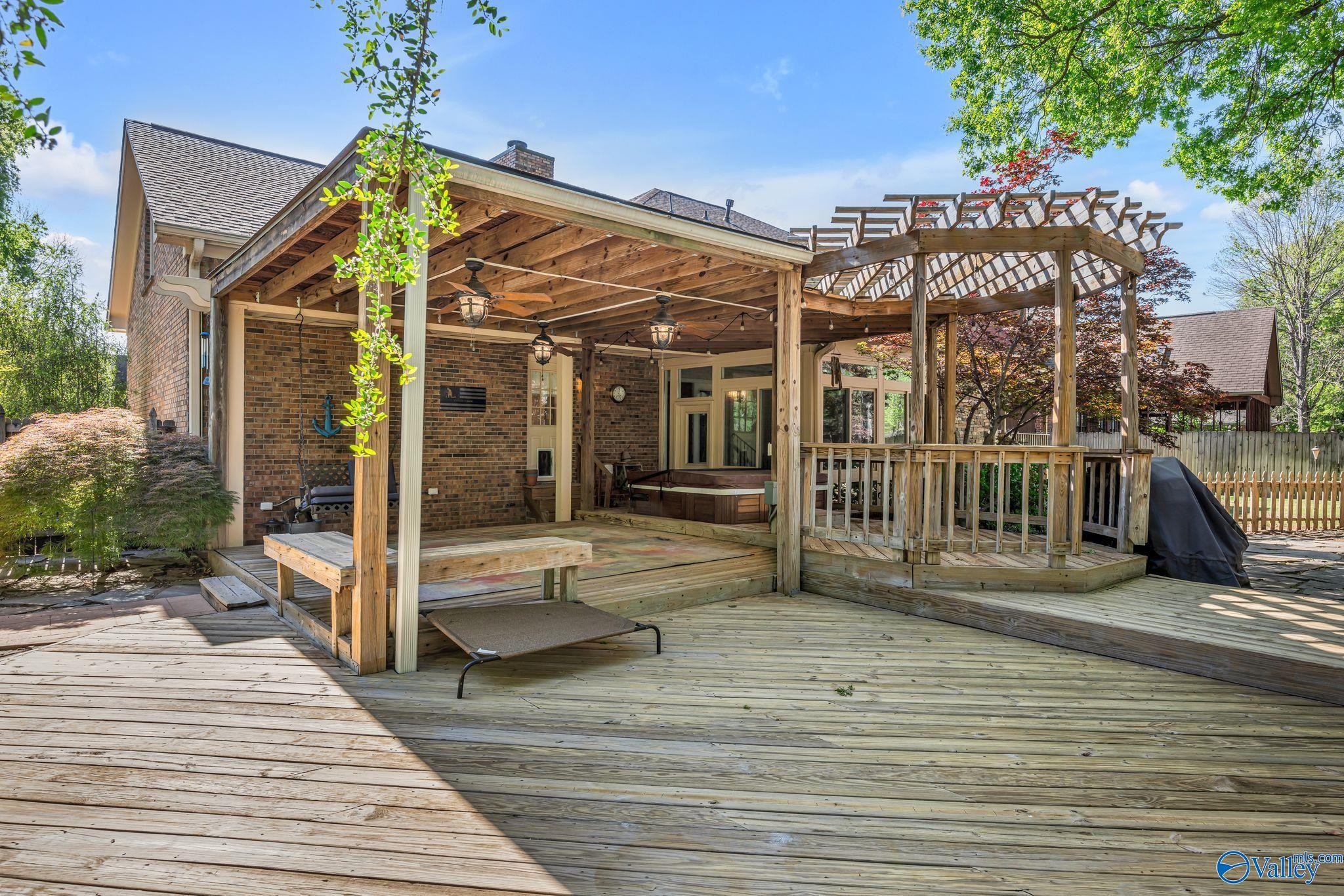 1525 Southampton Court, Decatur, Alabama image 40