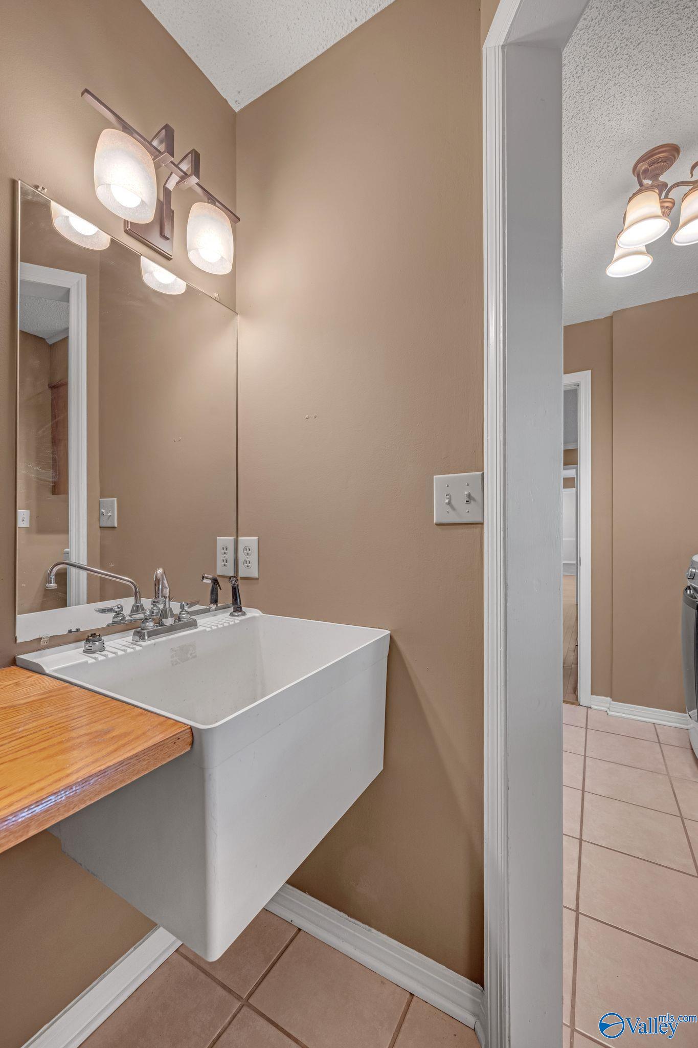 1525 Southampton Court, Decatur, Alabama image 35