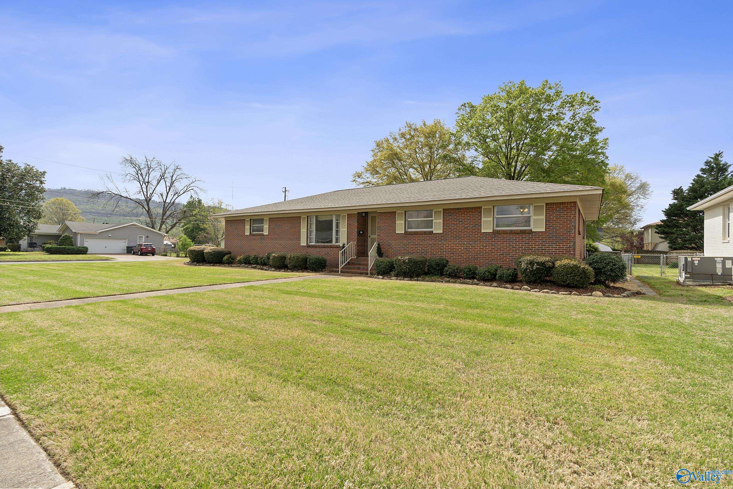 1812 Chapman Avenue, Huntsville, Alabama image 2
