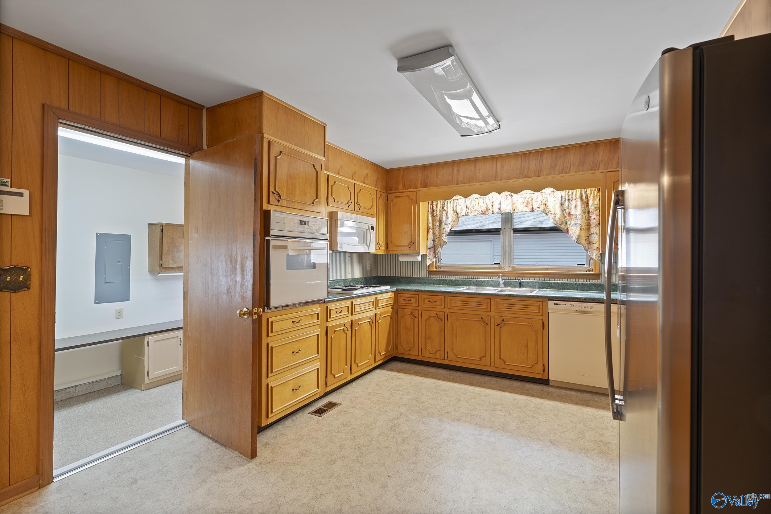 1812 Chapman Avenue, Huntsville, Alabama image 7