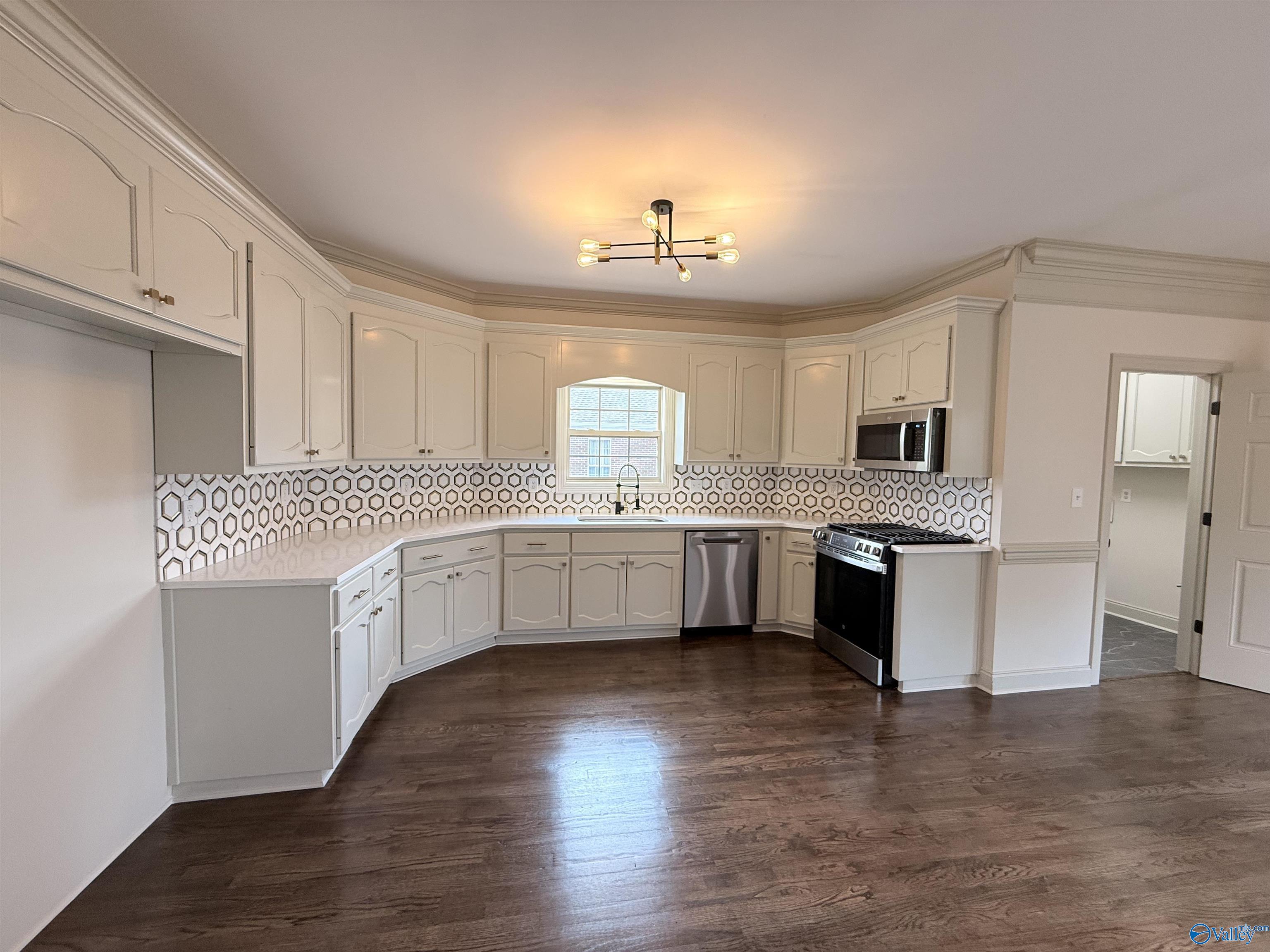 4805 Saddle Ridge Drive, Owens Cross Roads, Alabama image 20