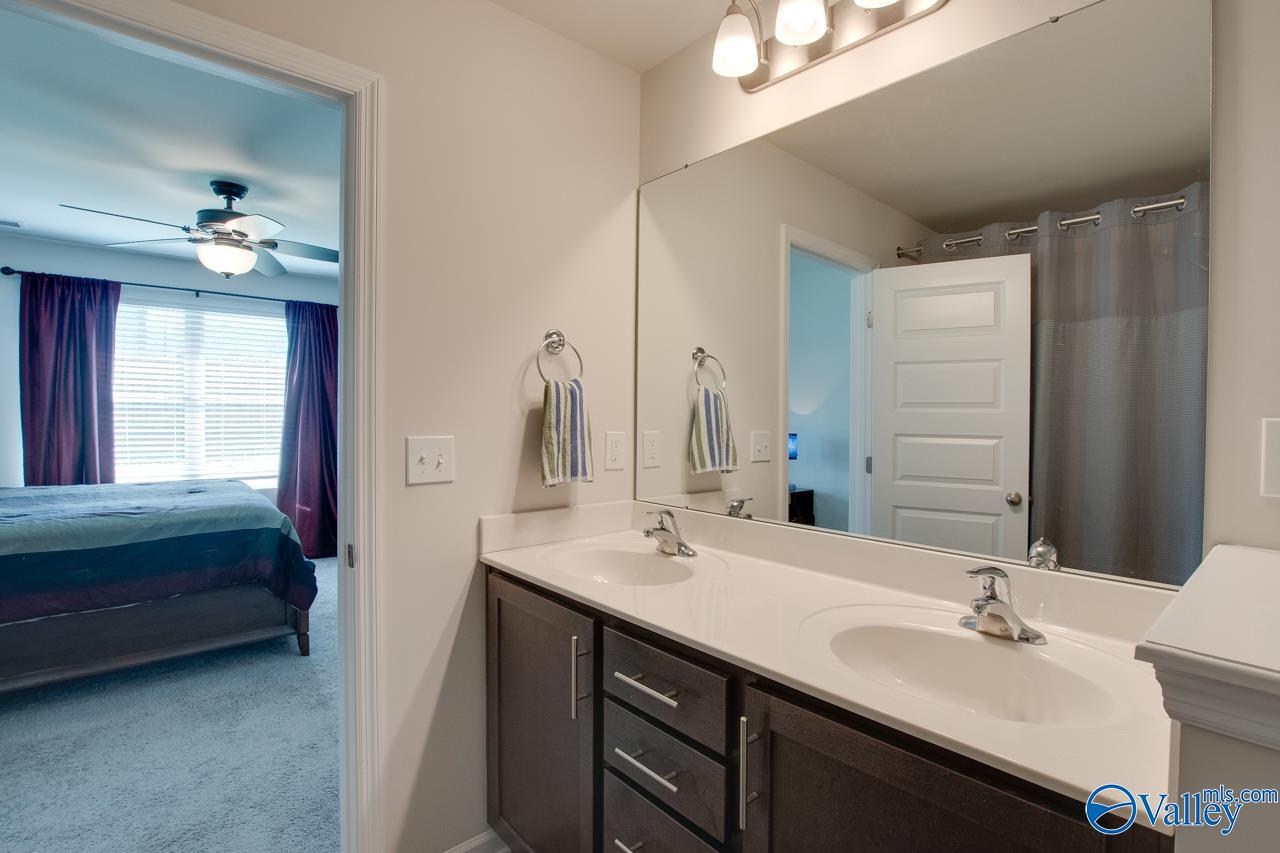 10319 Drymen Drive, Huntsville, Alabama image 8