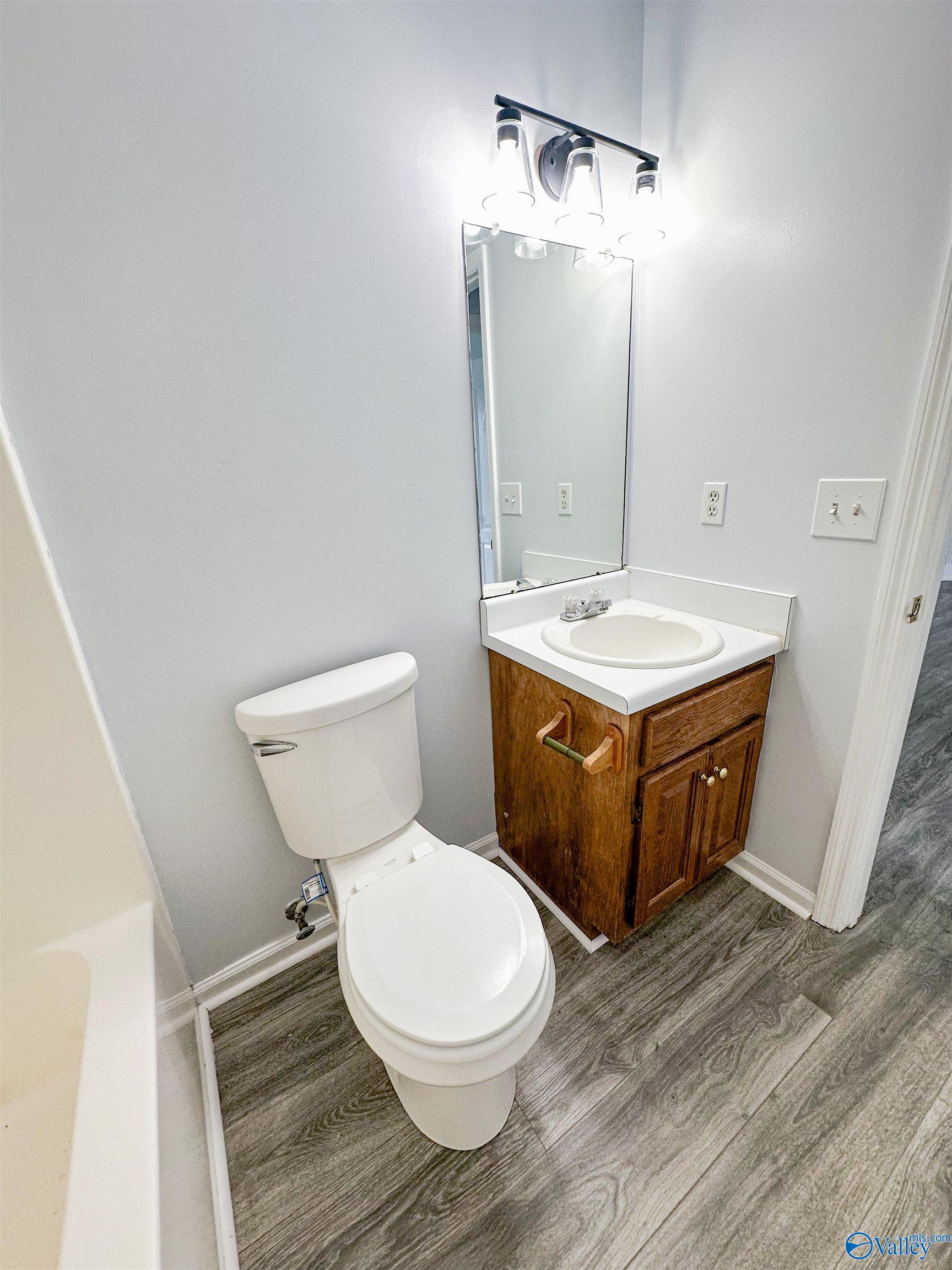 100 Meadow Green Drive, New Market, Alabama image 16