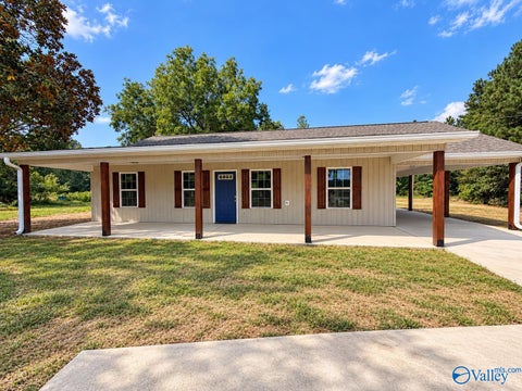 Homes For Sale - 515 County Road 65<br/> Centre, AL 35960