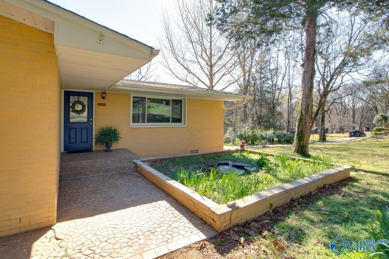 7909 Seville Drive, Huntsville, Alabama image 6
