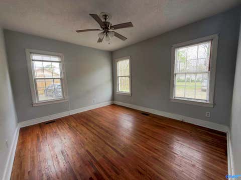 Apartment For Rent - 213 NE Wilson Street #2<br/> Morgan County, Decatur, AL 35601