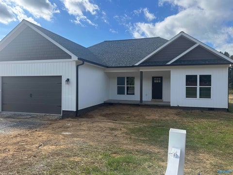 Homes For Sale - 3604 Godfrey Avenue<br/> Fort Payne, AL 35967