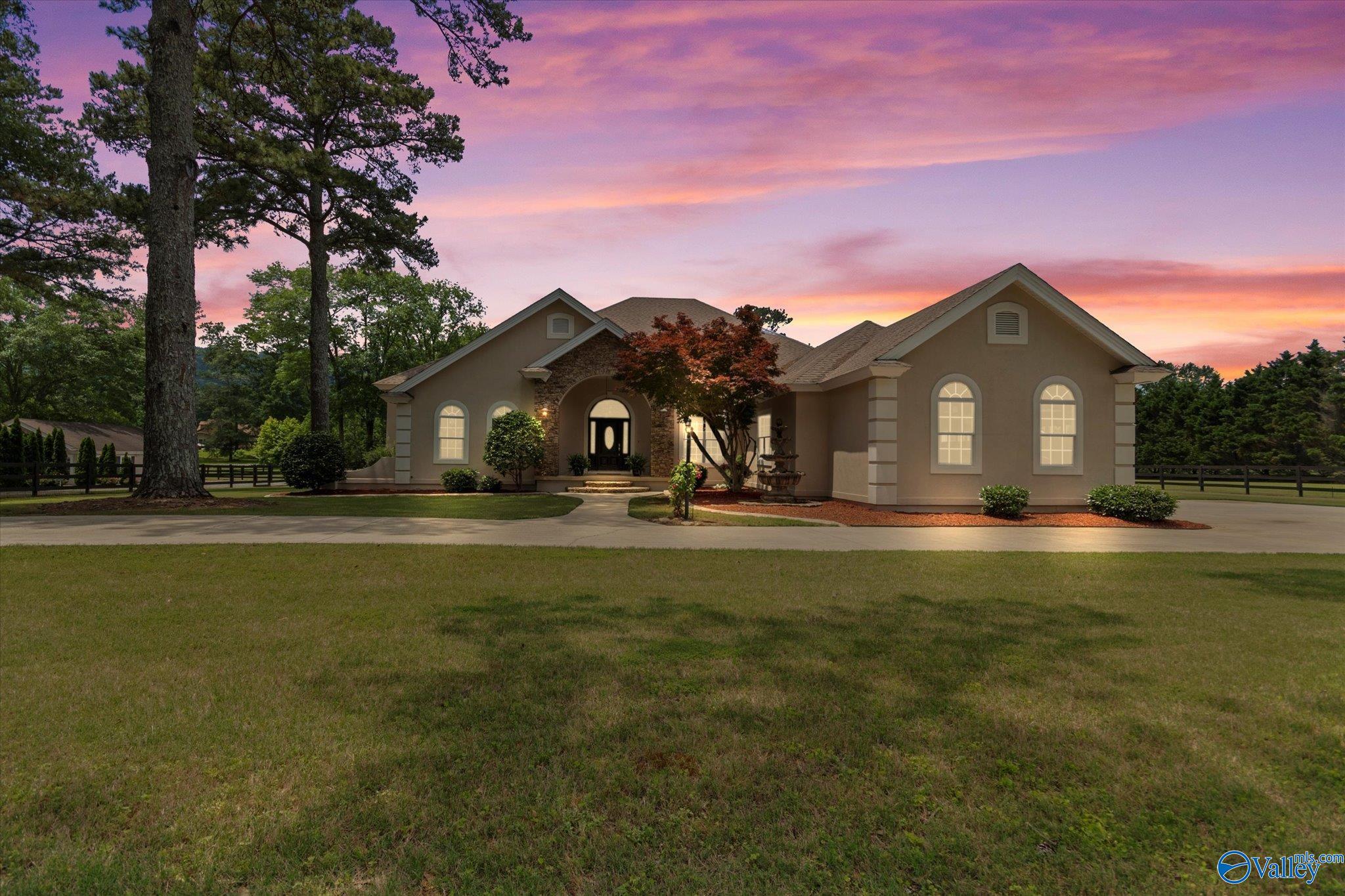 156 South Green Mountain Road, Owens Cross Roads, Alabama image 1