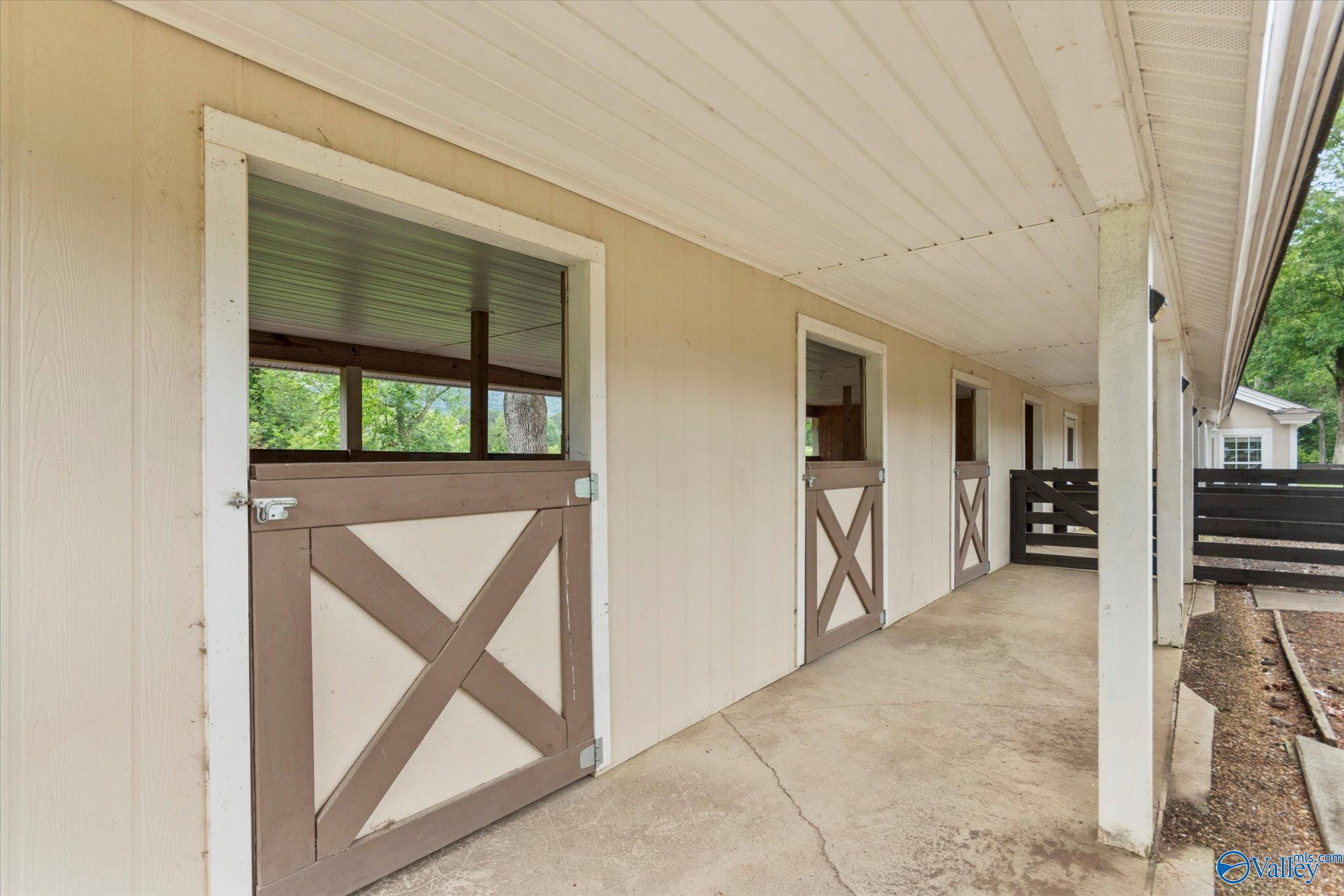156 South Green Mountain Road, Owens Cross Roads, Alabama image 49