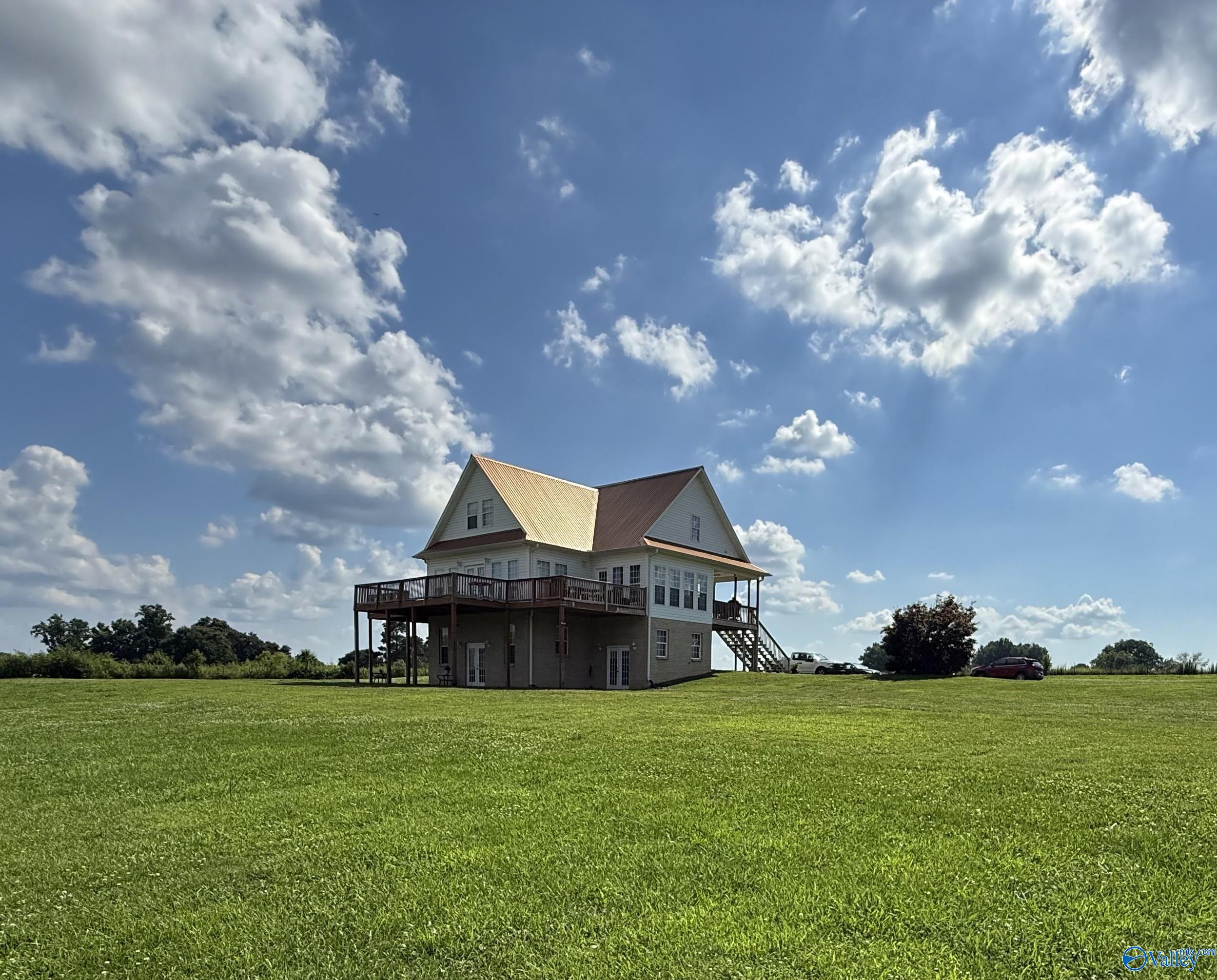170 County Road 6901