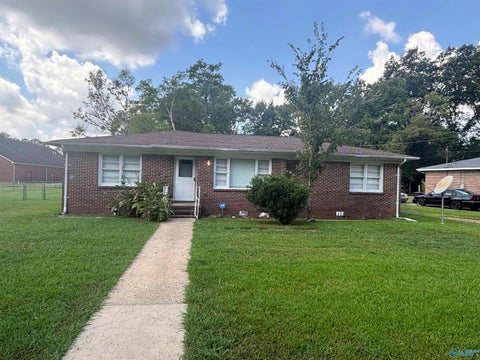 Homes For Rent - 312 Orange Circle<br/> Birmingham, AL 35215