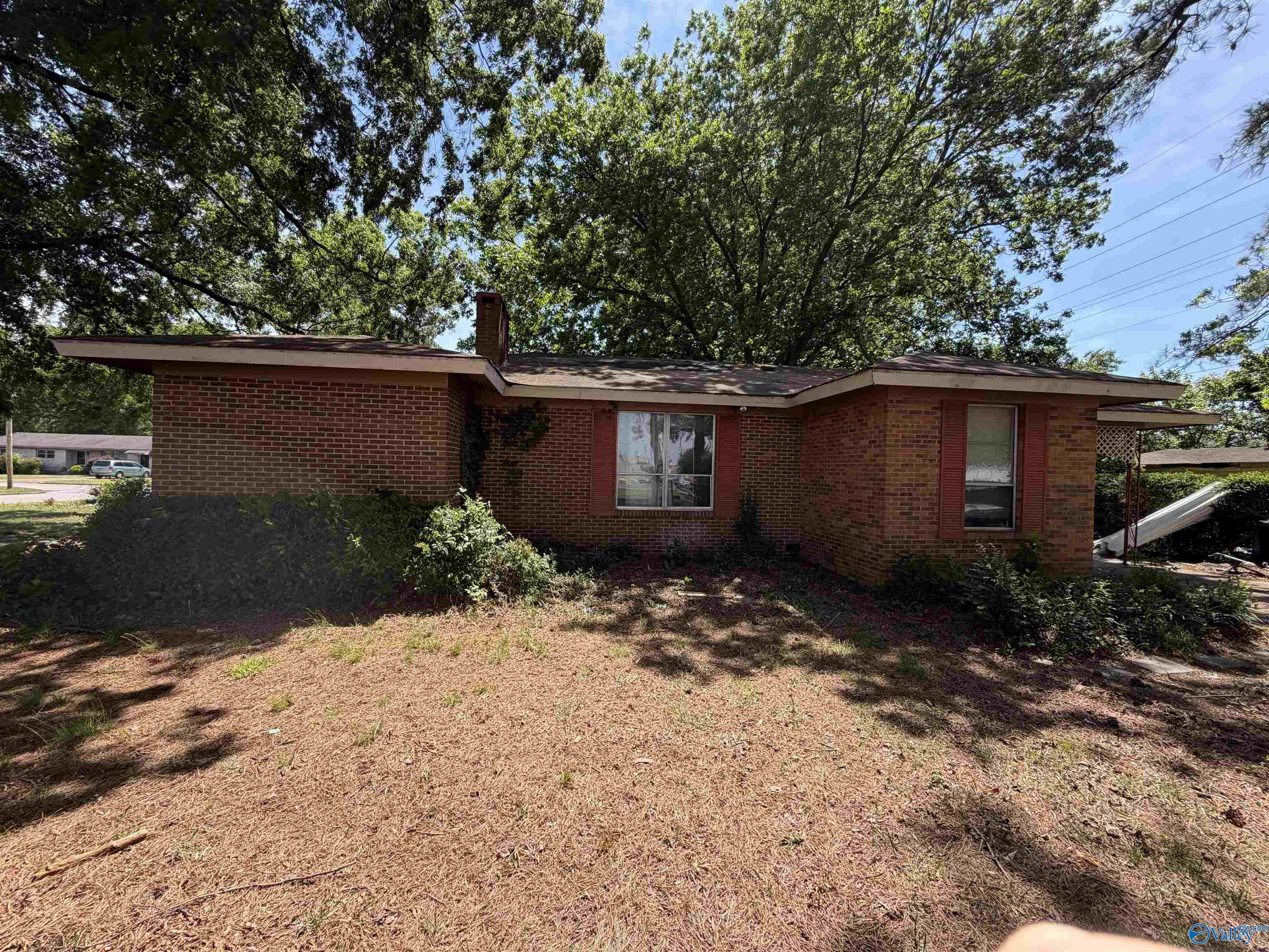 1001 Royal Drive SE