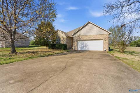 Homes For Sale - 27857 Michael Lane<br/> Toney, AL 35773