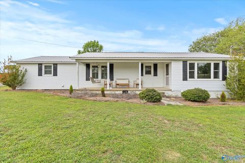 Homes For Sale - 568 Rabbittown Road<br/> Albertville, AL 35950