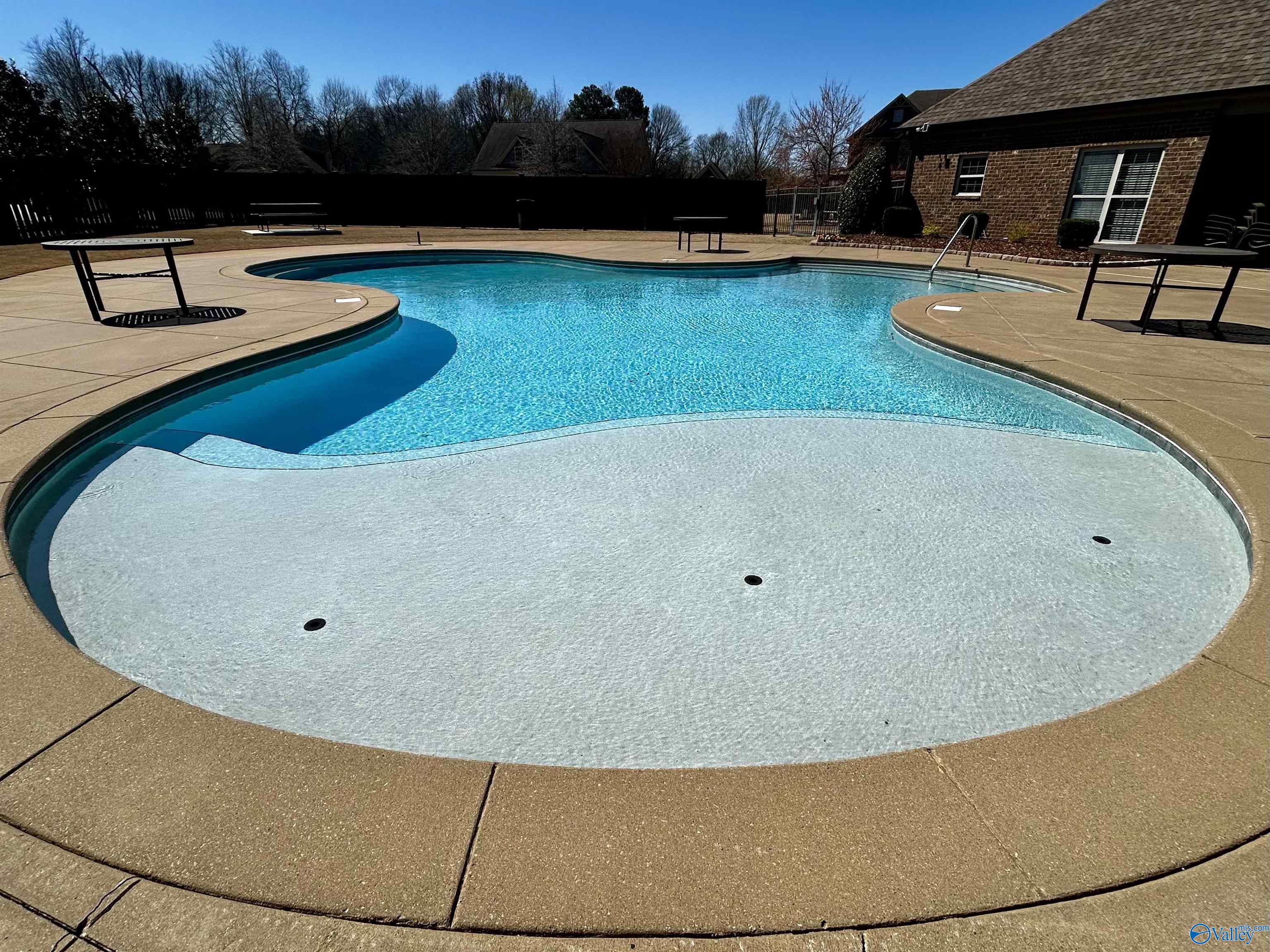 24454 Beacon Circle, Athens, Alabama image 2