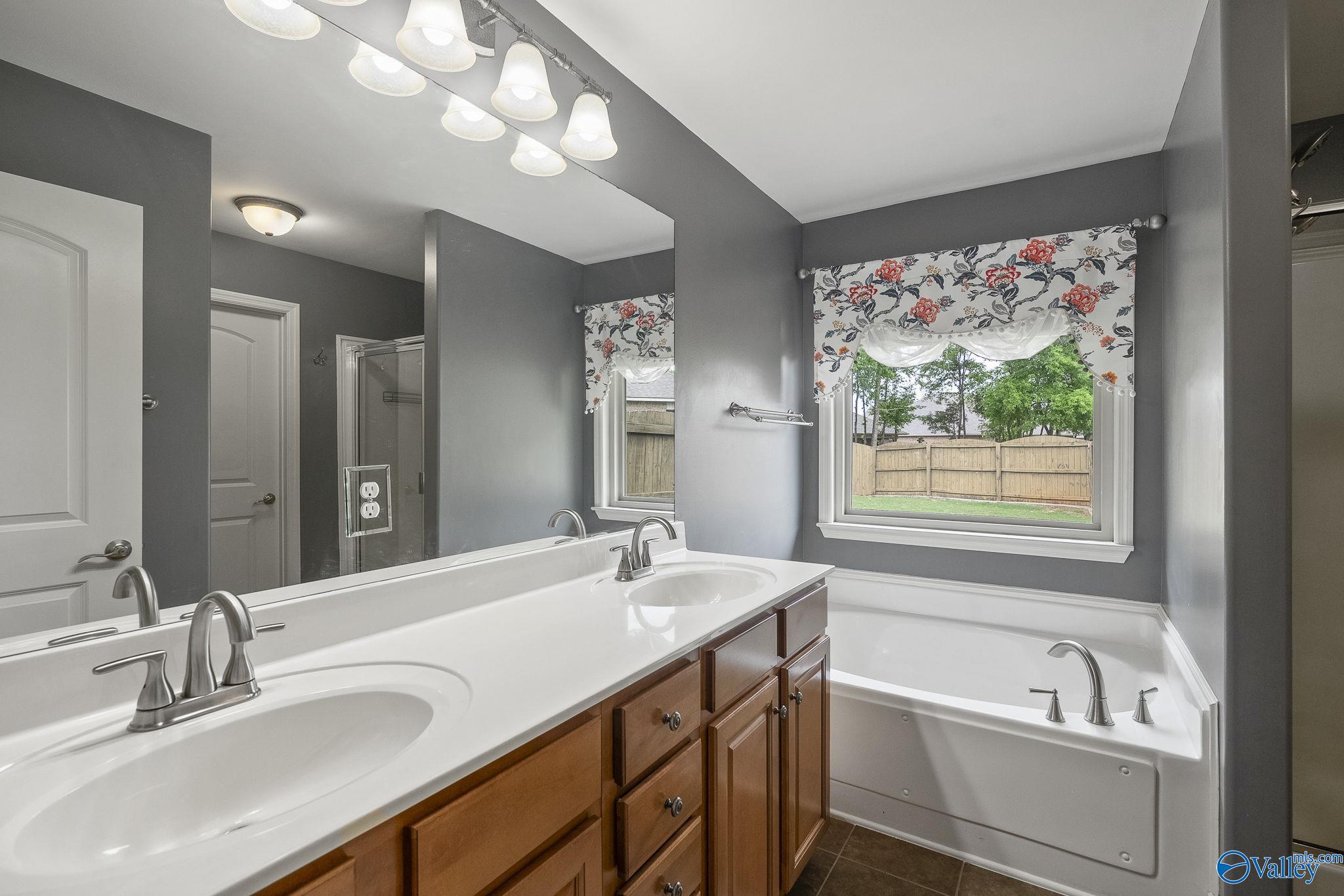 829 River Landing Blvd, Madison, Alabama image 13