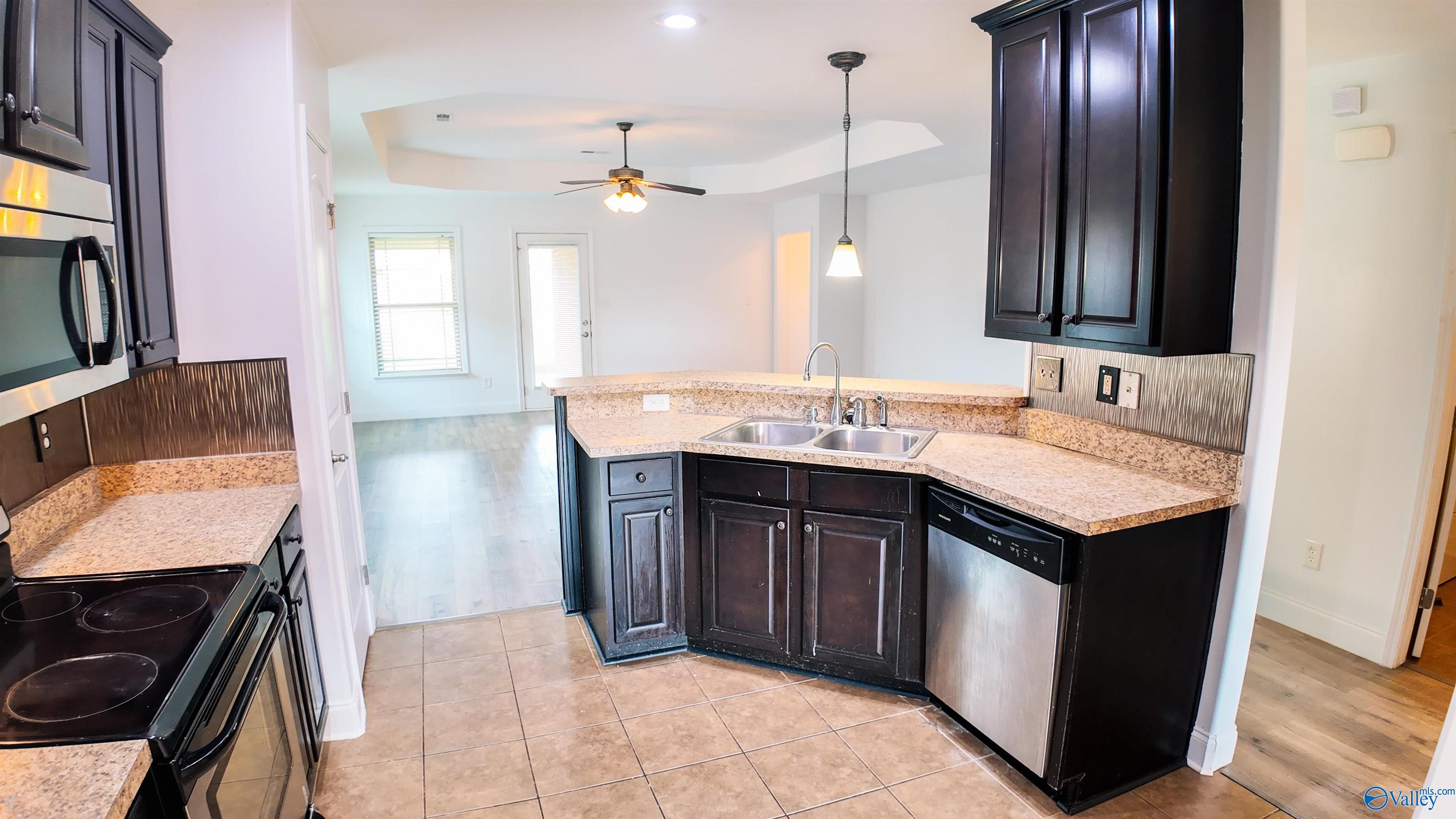 712 Willow Shoals Drive, Madison, Alabama image 5