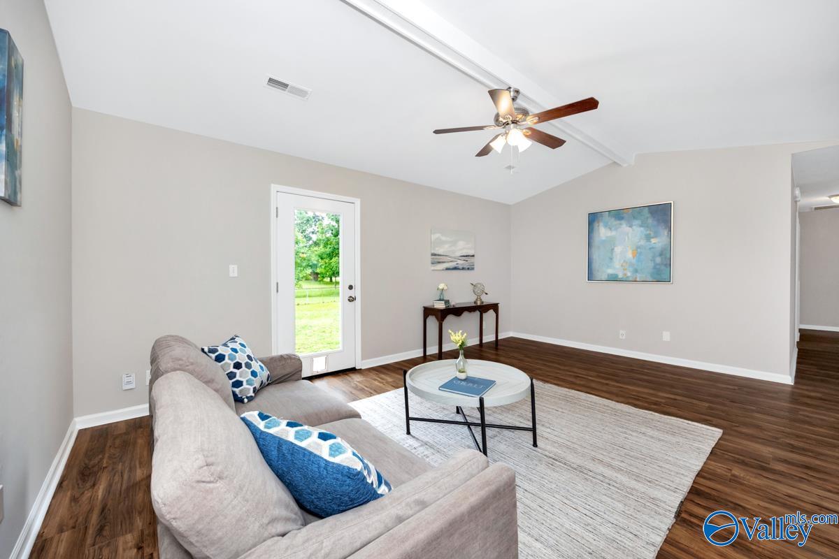1503 Cedarwood Circle, Huntsville, Alabama image 10