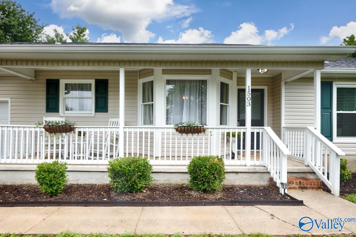 1503 Cedarwood Circle, Huntsville, Alabama image 2