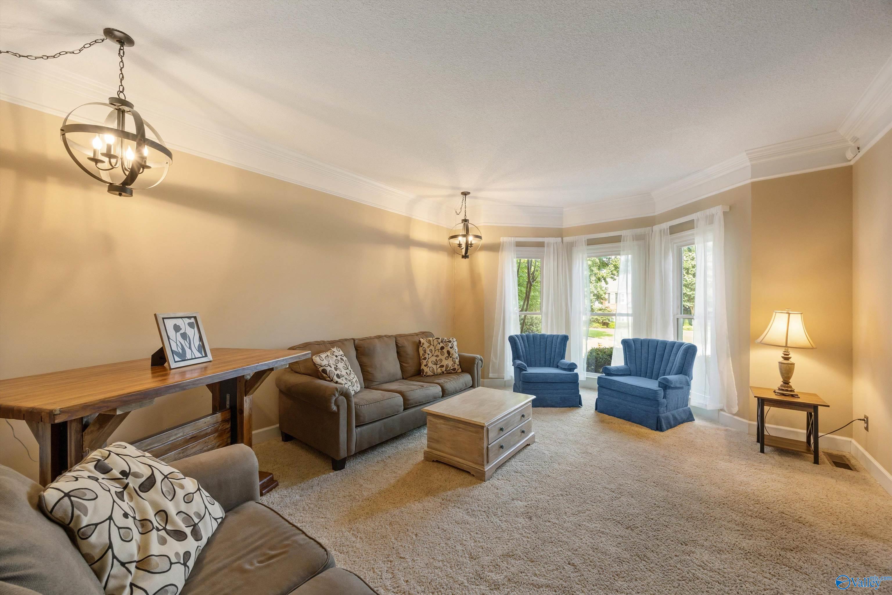 119 Caenstone Court