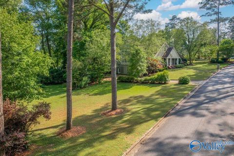 Photo of 211 Alpine View, Gadsden, AL 35901 (MLS # 21916739)
