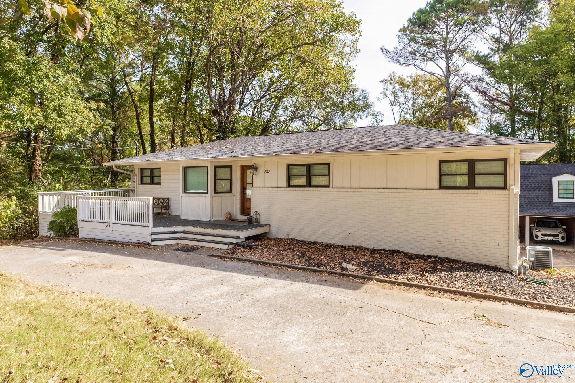 232 High Road