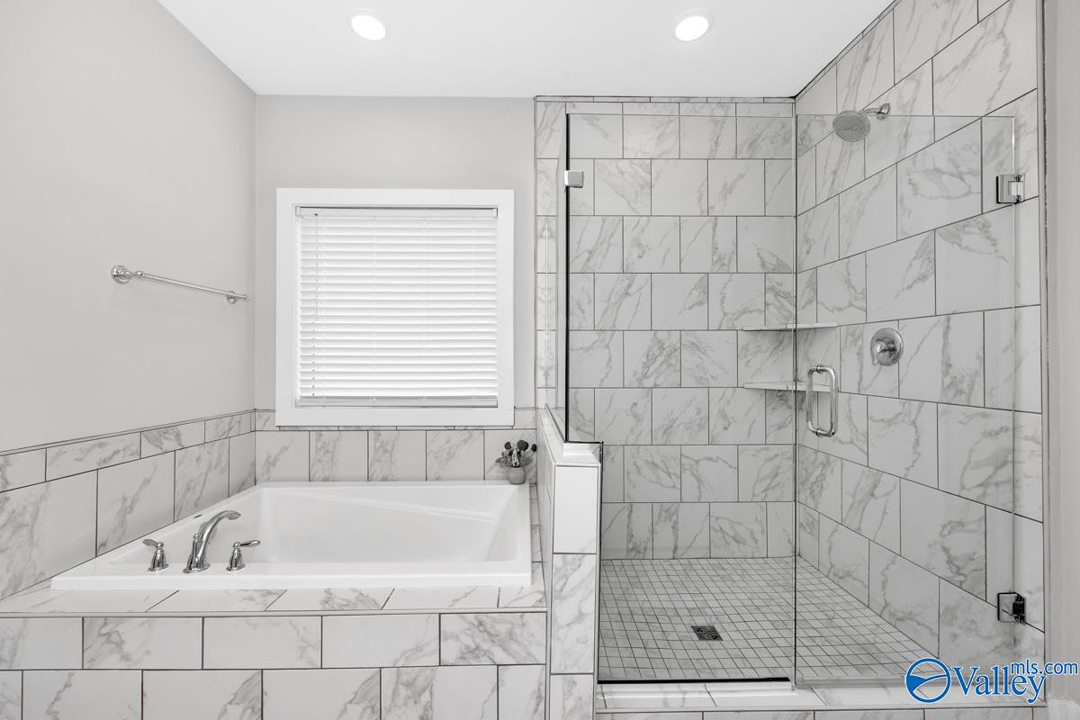 347 Kendall Downs Boulevard, Toney, Alabama image 21