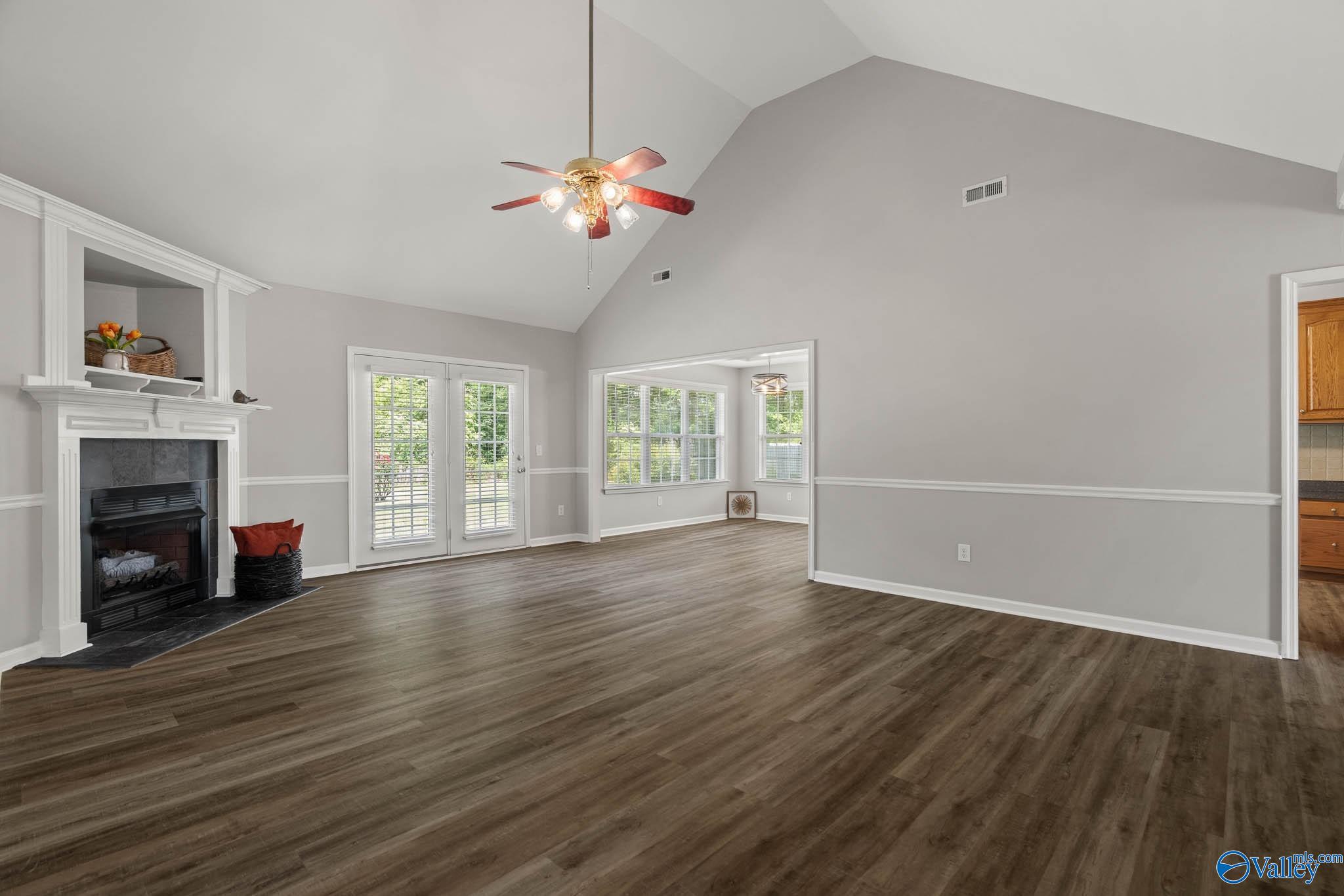 201 Deer Tracks Circle