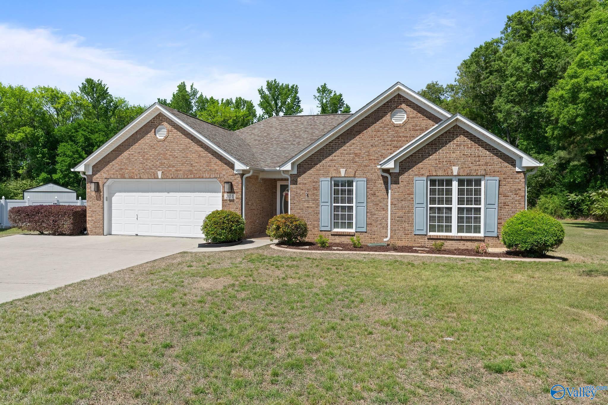 201 Deer Tracks Circle