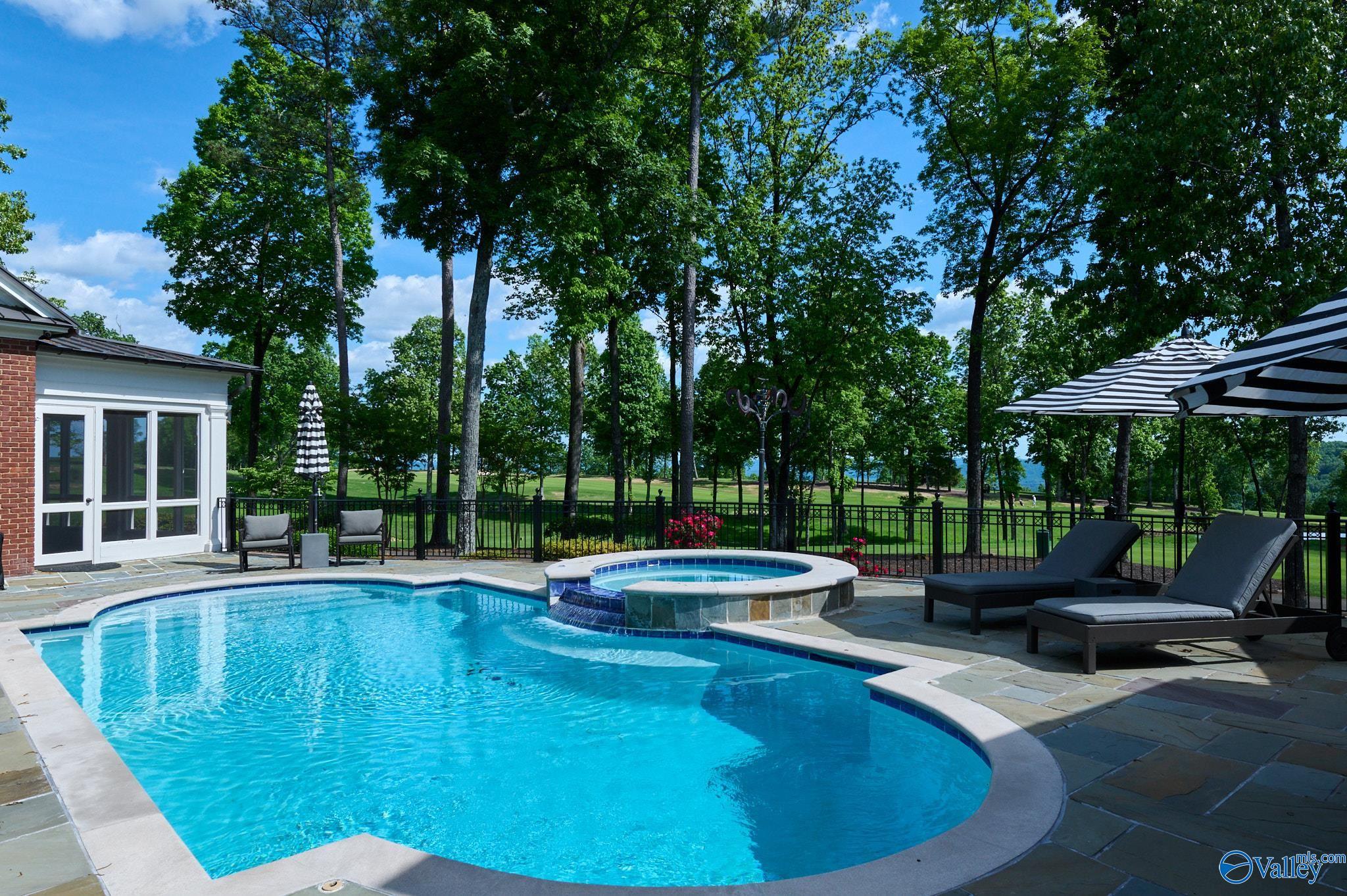 2 Ledge View Drive, Huntsville, Alabama image 4