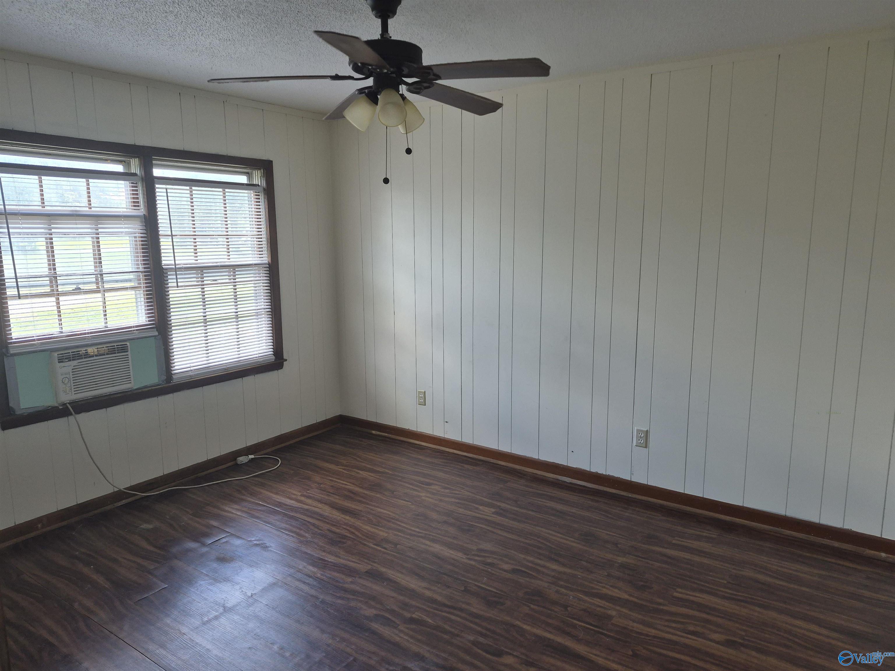 8921 Frankfort Road