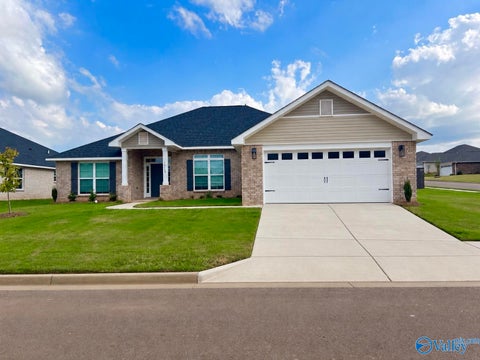 Homes For Rent - 14140 Wildflower Drive<br/> Harvest, AL 35749