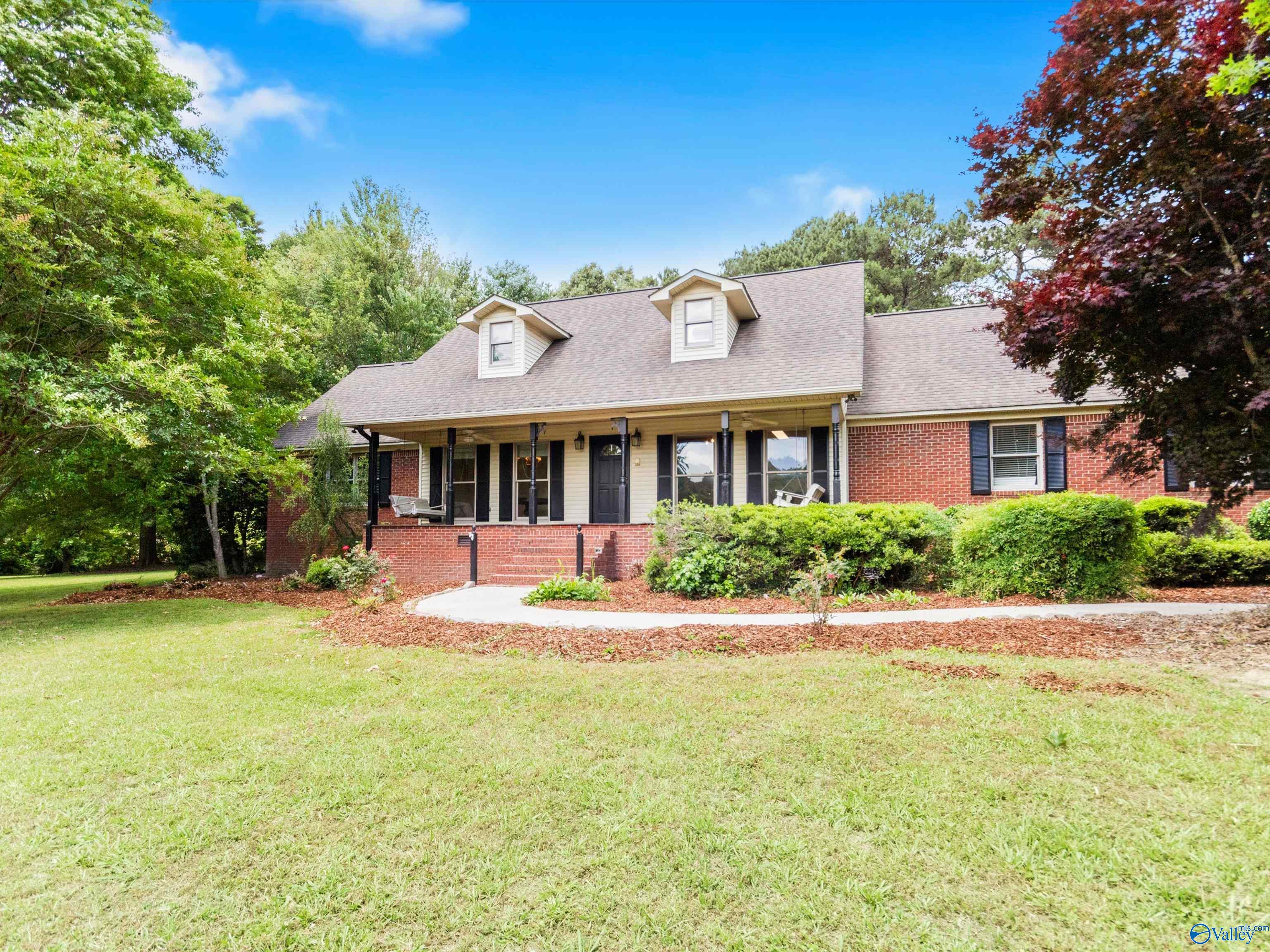 1347 Happy Hill Cut Off Road, Boaz, AL 35956 | MLS 21918555