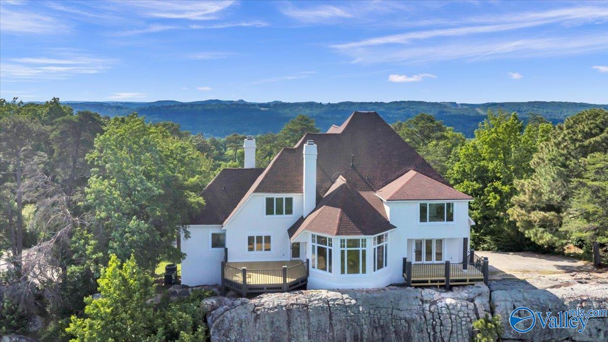 1507 Bellevue Drive