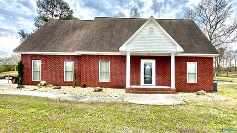 Photo of 2574 Union Chapel Road, Union Grove, AL 35175 (MLS # 21911156)