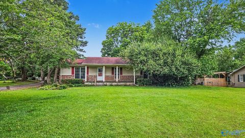 Homes For Sale - 13342 Ridinger Road<br/> Athens, AL 35611