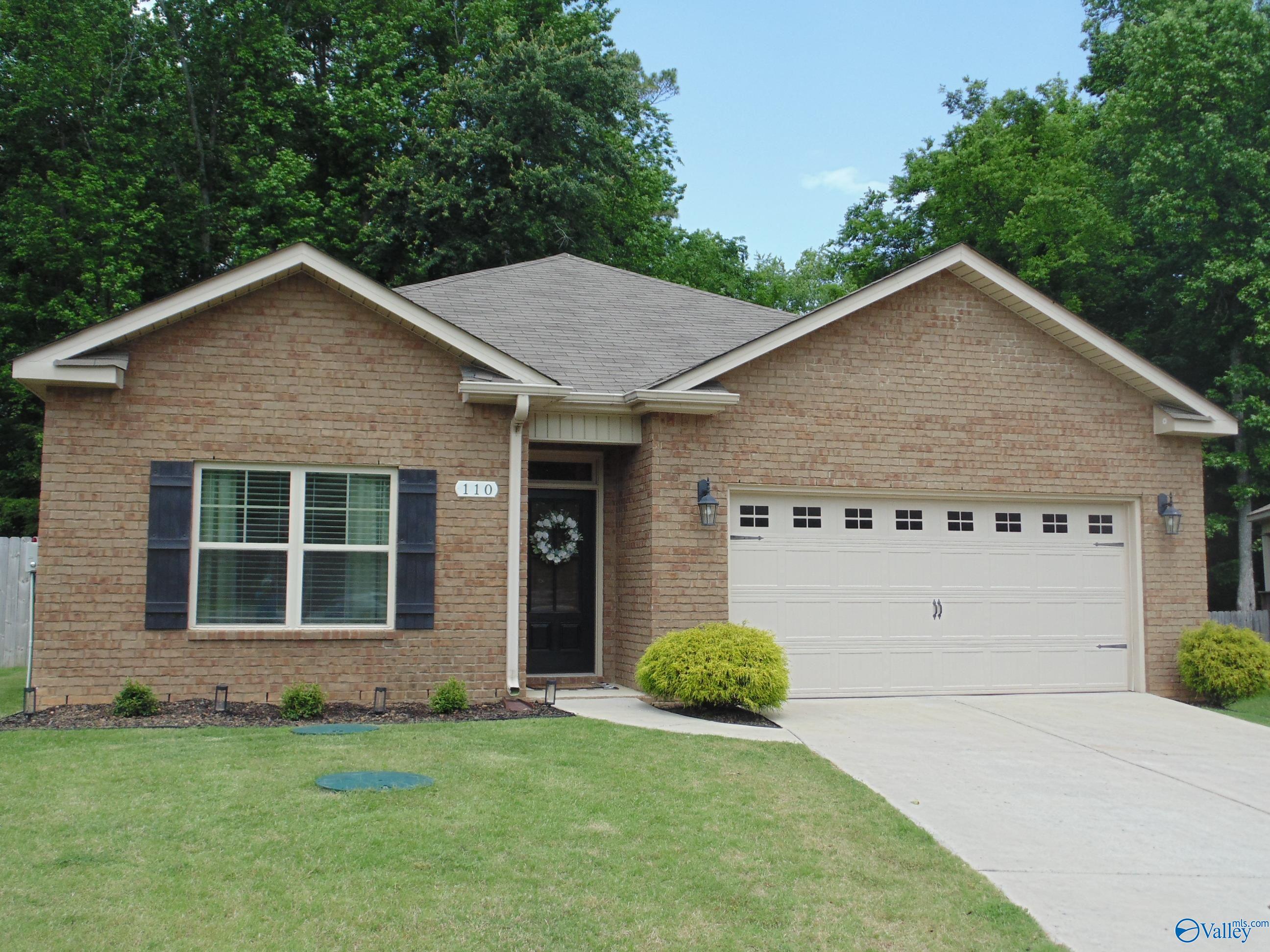 110 Oak Path Lane, Harvest, Alabama image 1