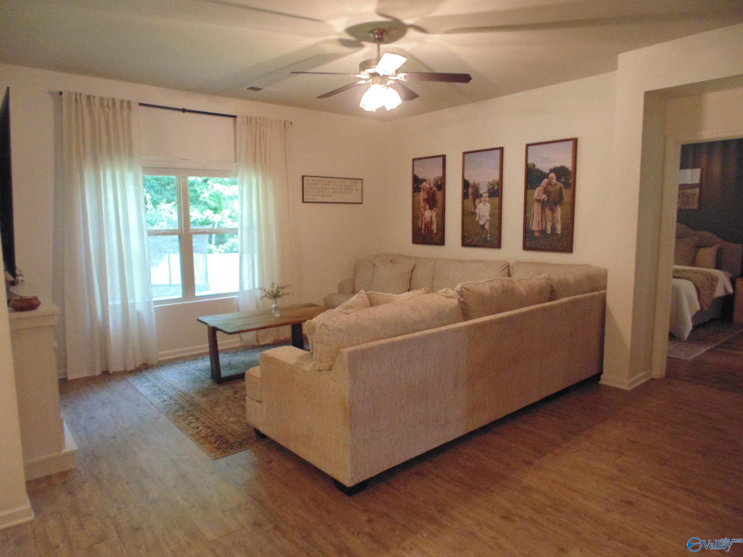 110 Oak Path Lane, Harvest, Alabama image 13