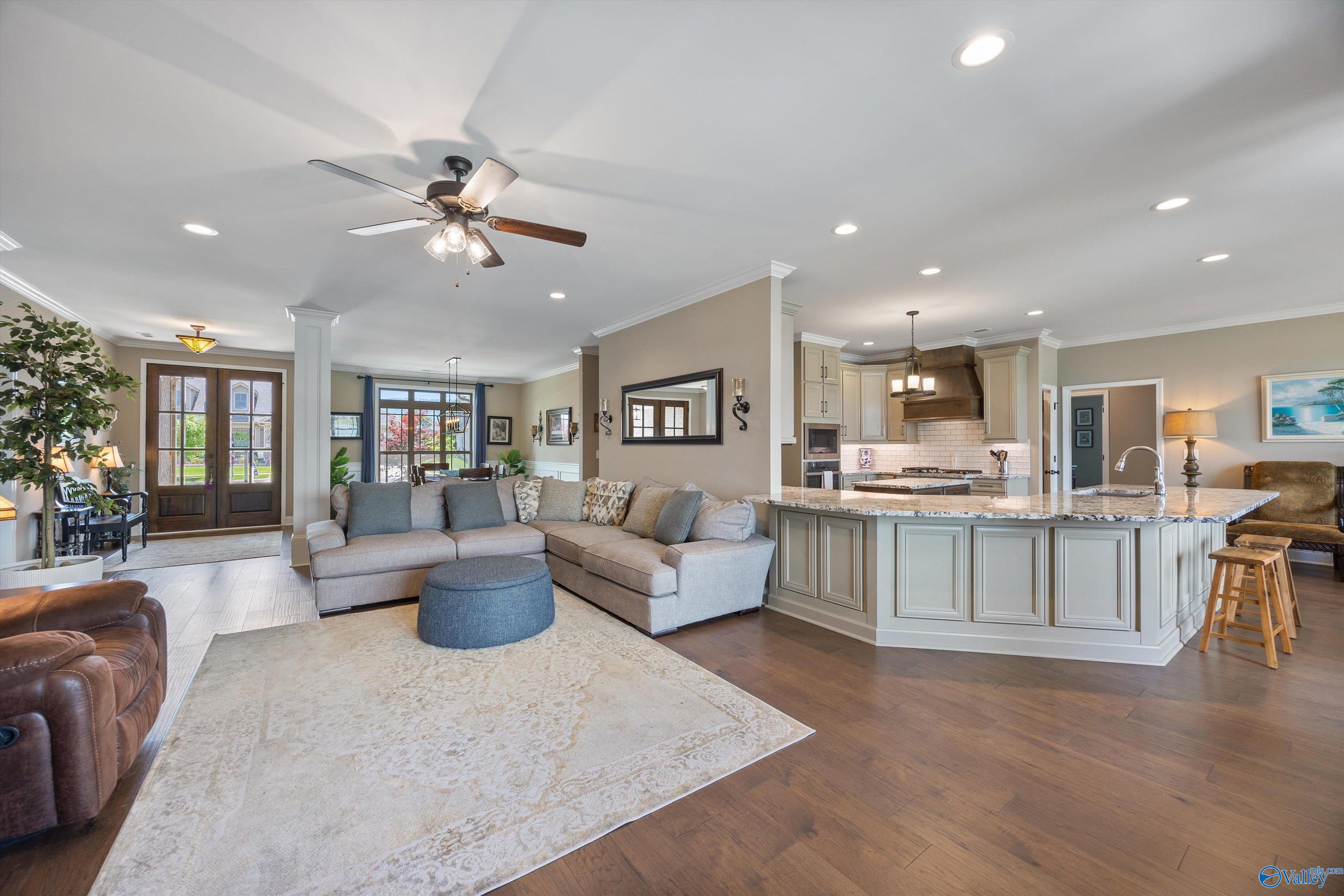 7417 Flint Crossing Circle, Owens Cross Roads, Alabama image 9