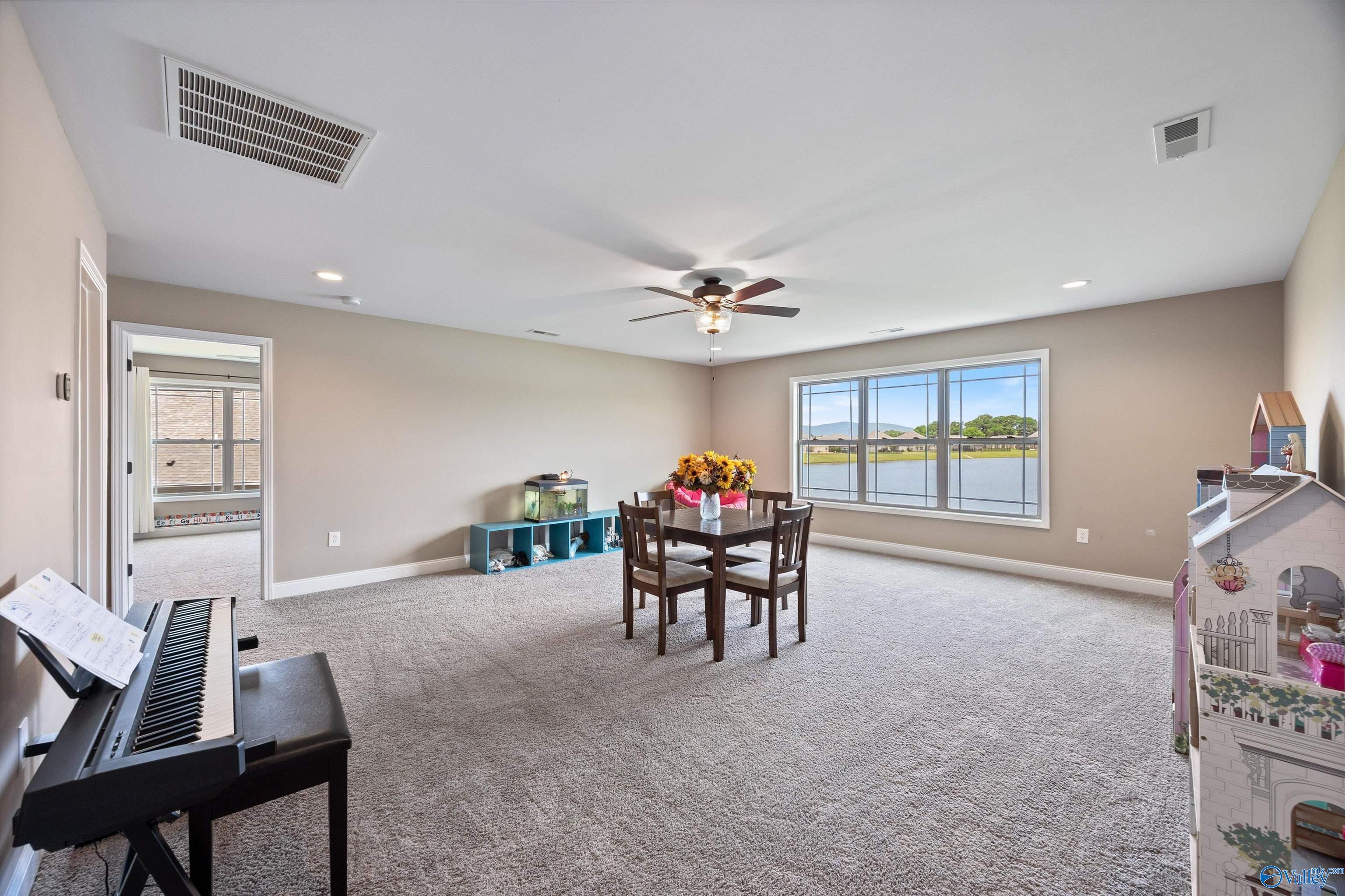 7417 Flint Crossing Circle, Owens Cross Roads, Alabama image 25