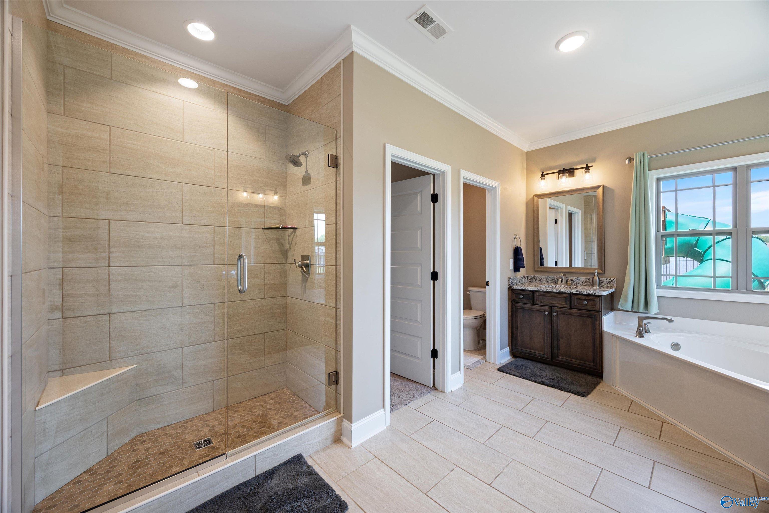 7417 Flint Crossing Circle, Owens Cross Roads, Alabama image 21
