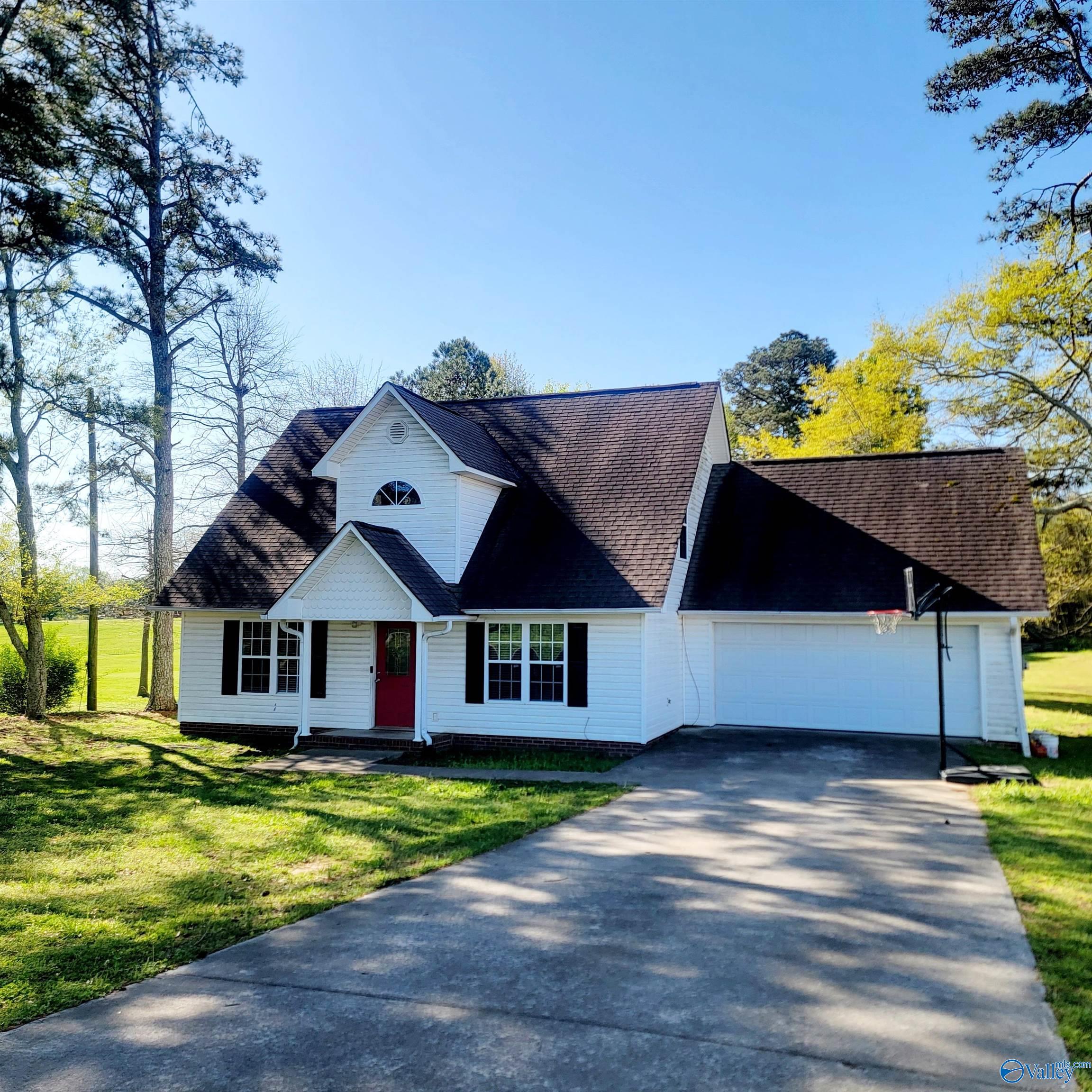 182 Arrington Drive, Boaz, Alabama image 1
