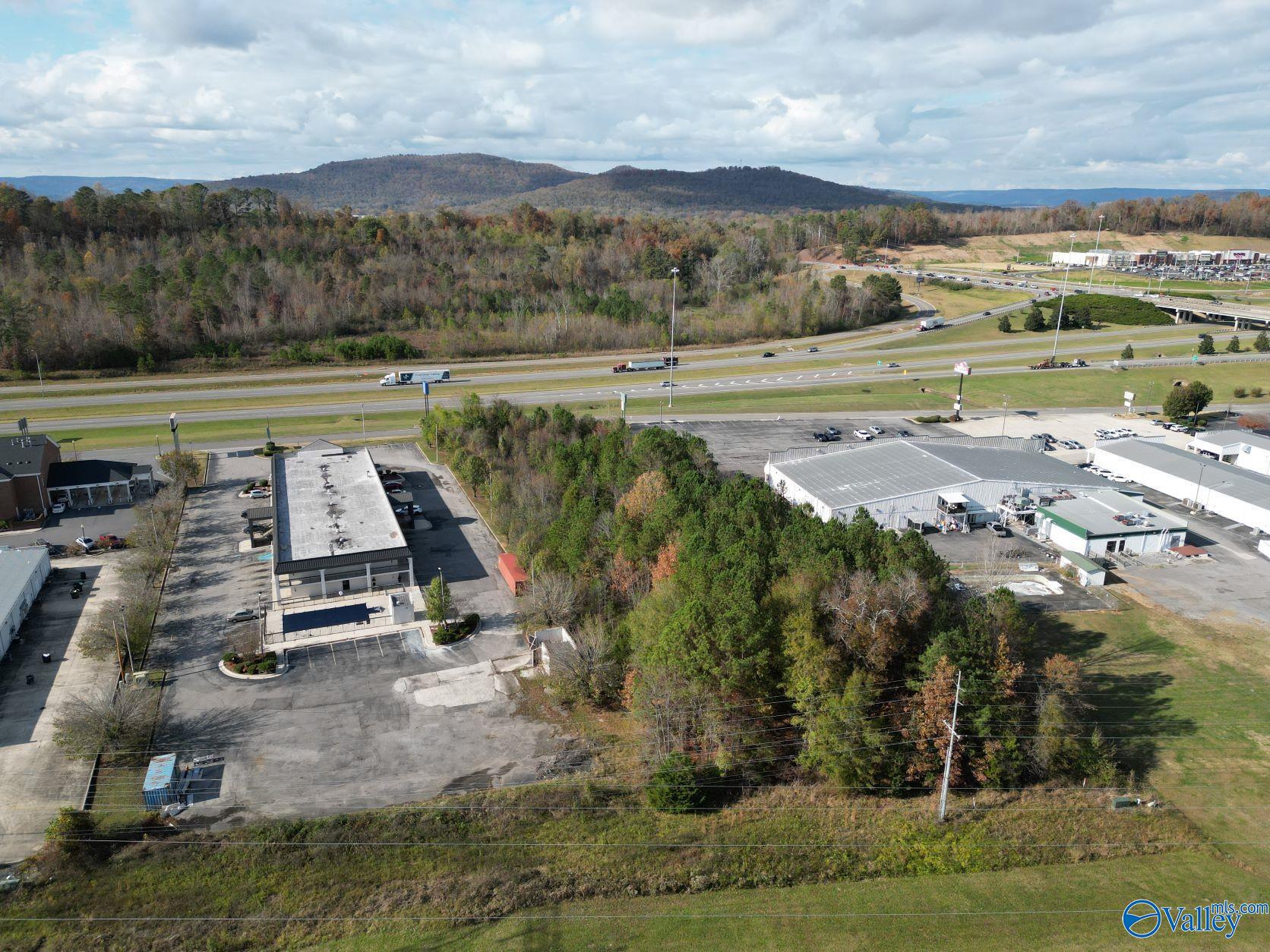 Scottsboro, Alabama 35769, United States, ,Commercial,Active,74121